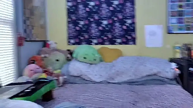 Snapshot of LordSpunFun chatting on 02.21.25 LordSpunFun online show from 02.21.25