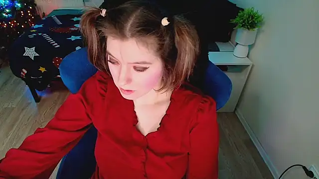 Snapshot of CranberryHot chatting on 02.10.26 CranberryHot online show from 02.10.26