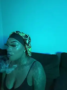 Creamesensation online show from 01.17.25