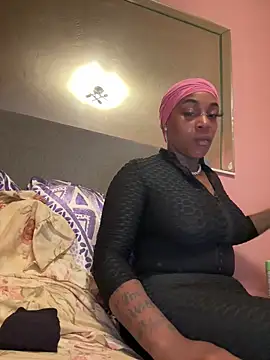 Creamesensation online show from 02.13.25