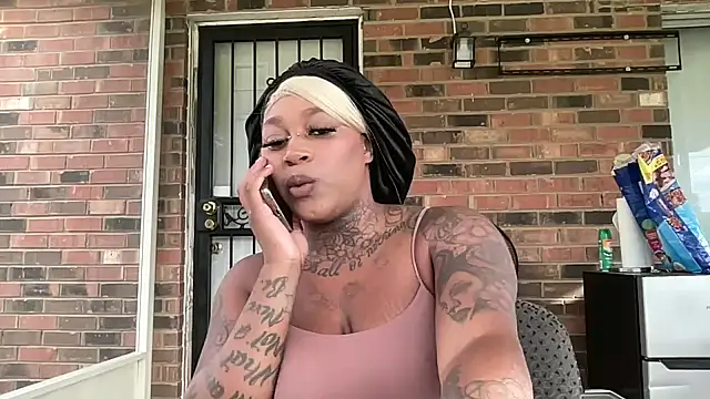 Creamesensation online show from 10.17.25