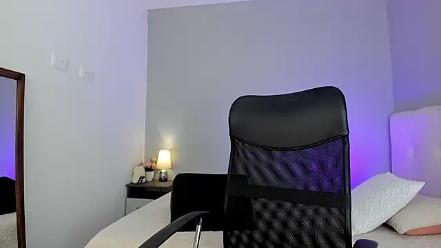 NataliaBuiles online show from 01.10.25
