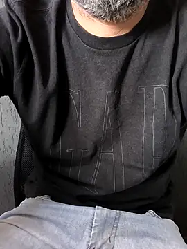 Leo Big online show from 04.07.26