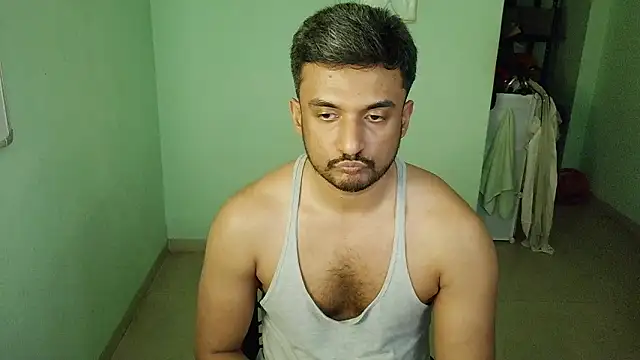 Snapshot of daringcutie chatting on 02.01.26 daringcutie online show from 02.01.26