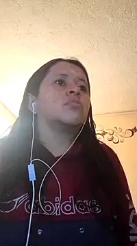 Snapshot of latinfemale chatting on 03.16.25 latinfemale online show from 03.16.25