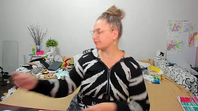 Snapshot of IamYourNarcotic chatting on 02.25.26 IamYourNarcotic online show from 02.25.26