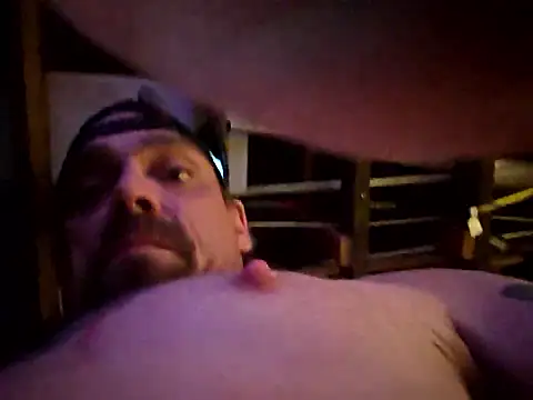 Snapshot of canadacockinme chatting on 10.11.25 canadacockinme online show from 10.11.25