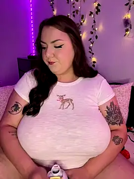 honeyviolet online show from 10.03.25