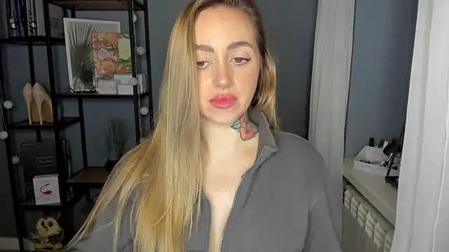 sexyCoralie online show from 12.07.24