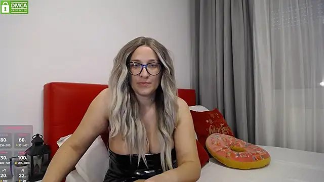 Aphrodite S32 online show from 01.25.25