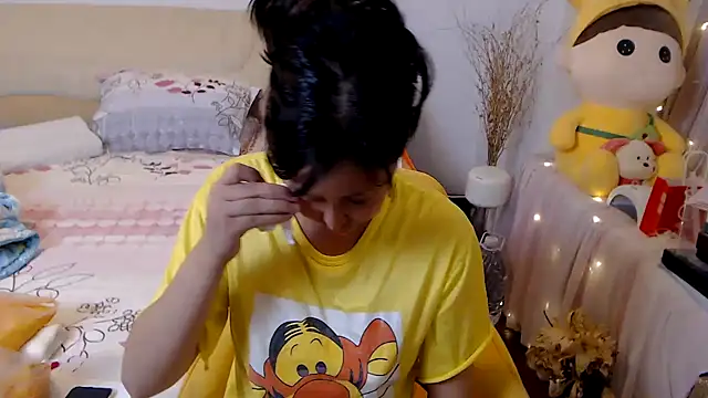 328coco online show from 11.02.25