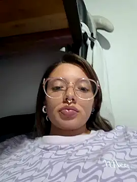 Snapshot of linda-schmidt chatting on 01.02.25 linda-schmidt online show from 01.02.25
