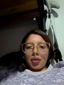 Snapshot of linda-schmidt chatting on 01.03.25 linda-schmidt online show from 01.03.25