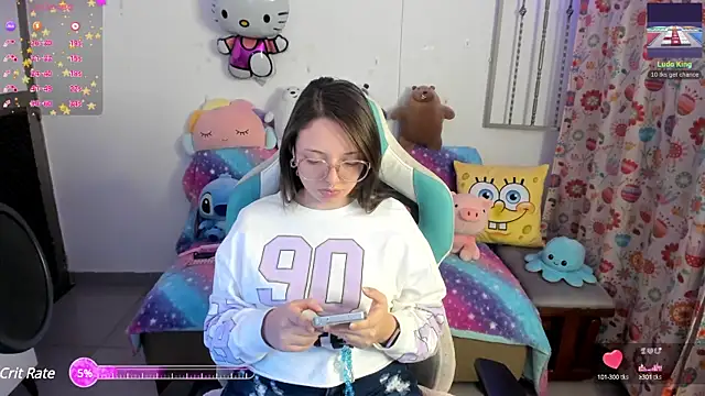 Snapshot of linda-schmidt chatting on 02.02.25 linda-schmidt online show from 02.02.25