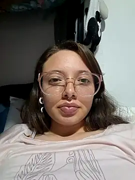 Snapshot of linda-schmidt chatting on 03.07.25 linda-schmidt online show from 03.07.25