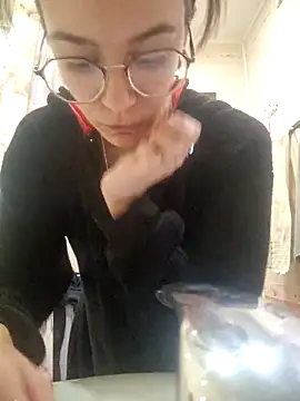 alyssa sweet online show from 03.04.25