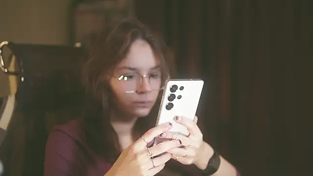 Snapshot of alyssa_sweet chatting on 02.13.26 alyssa sweet online show from 02.13.26