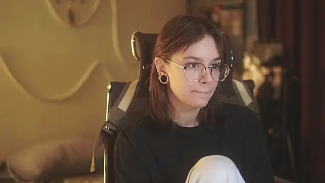 alyssa sweet online show from 04.01.26