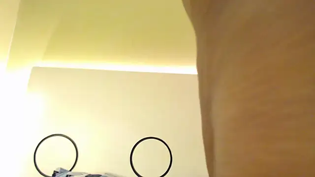 Snapshot of KayaBrown chatting on 10.31.25 KayaBrown online show from 10.31.25