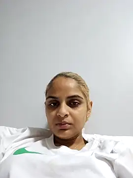 DirtySnowball69 online show from 10.04.25