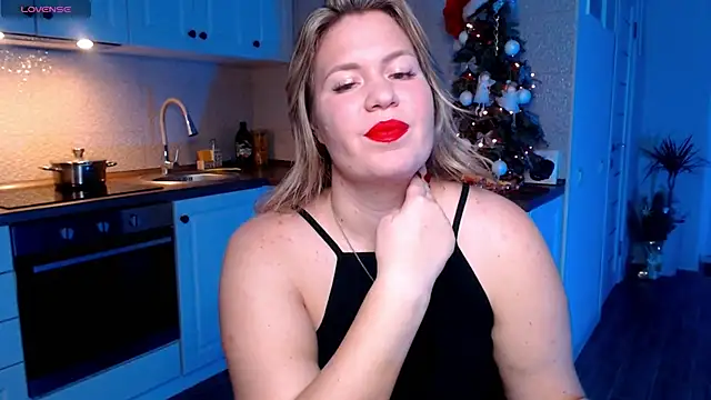 HotTiffani online show from 01.11.25