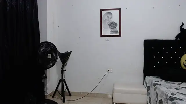 venuz mendoza20 online show from 11.04.25