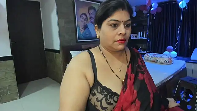 Snapshot of tarivishu23 chatting on 02.17.25 tarivishu23 online show from 02.17.25