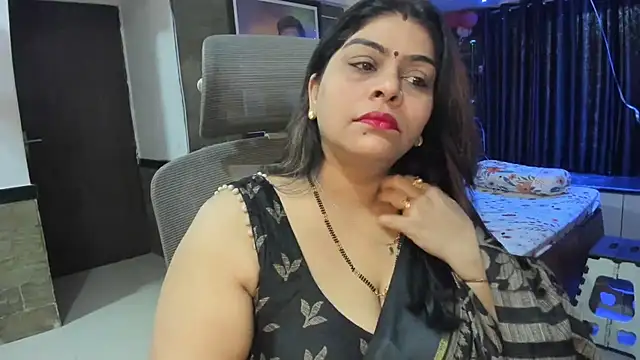 Snapshot of tarivishu23 chatting on 02.22.25 tarivishu23 online show from 02.22.25