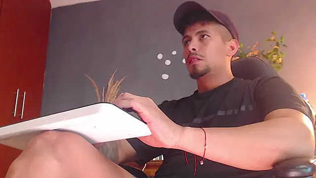 geirge teacherxx online show from 03.19.25