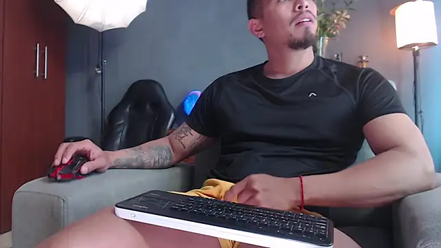 geirge teacherxx online show from 10.17.25