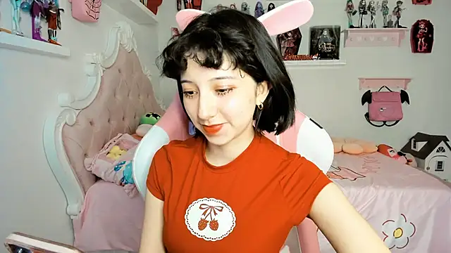 cherrycute online show from 11.29.25