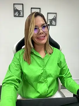 KellyBrooklyn  online show from 02.21.25