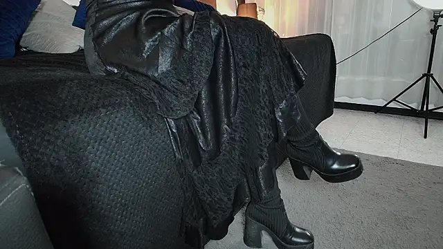  Jade 16 online show from 02.25.26