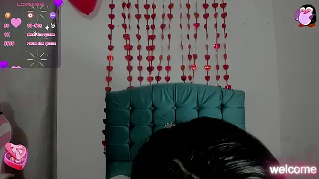 Snapshot of Anal_Milky_Momma chatting on 02.15.25 Anal Milky Momma online show from 02.15.25