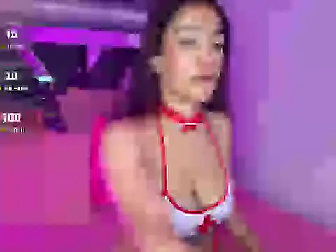 Snapshot of cami_suarez_ chatting on 02.21.25 cami suarez online show from 02.21.25
