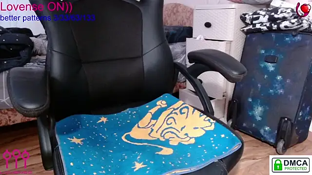 sweet cute cat online show from 02.04.25