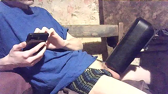 Snapshot of Babi_Kisi chatting on 12.26.24 Babi Kisi online show from 12.26.24