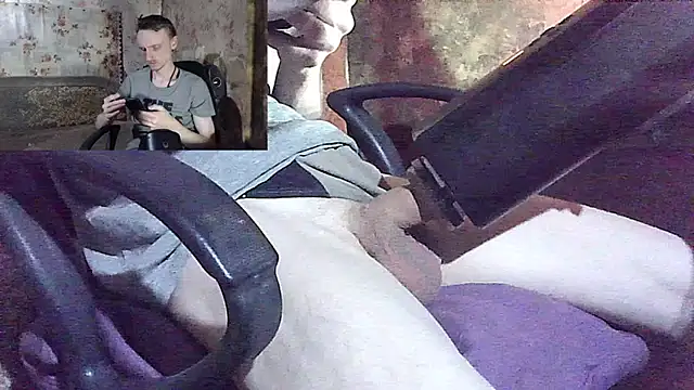 Snapshot of Babi_Kisi chatting on 02.24.25 Babi Kisi online show from 02.24.25