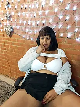 Lilybanx online show from 02.22.25