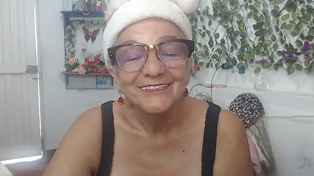 FunnyGrandma online show from 12.11.24