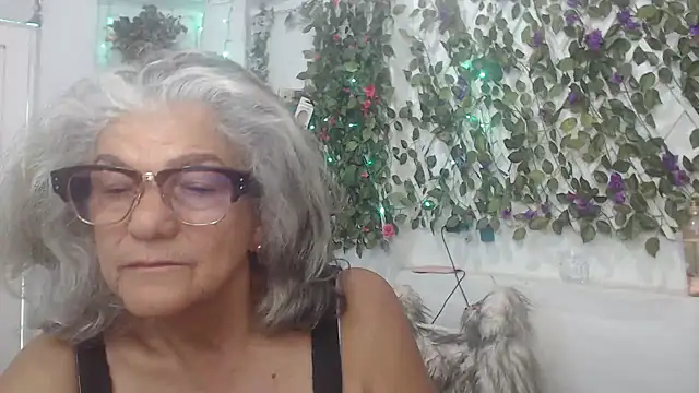 FunnyGrandma online show from 12.13.24