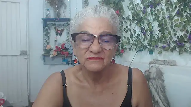 FunnyGrandma online show from 12.22.24
