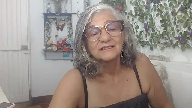 FunnyGrandma online show from 12.24.24