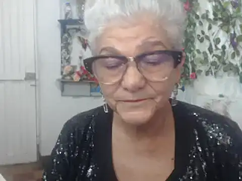 FunnyGrandma online show from 01.11.25