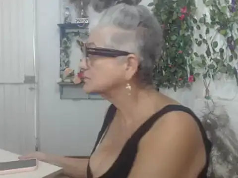 FunnyGrandma online show from 01.16.25