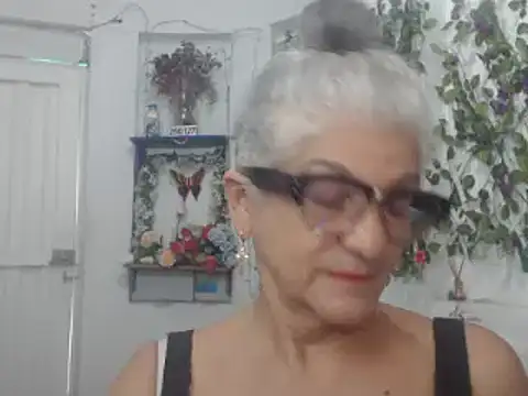 FunnyGrandma online show from 01.18.25