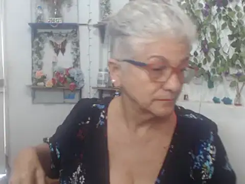 FunnyGrandma online show from 02.07.25