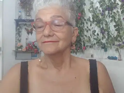 FunnyGrandma online show from 02.08.25