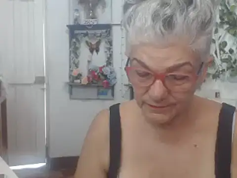 FunnyGrandma online show from 02.10.25