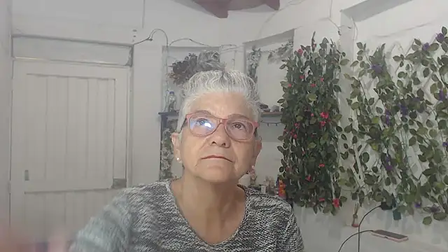 FunnyGrandma online show from 02.14.25
